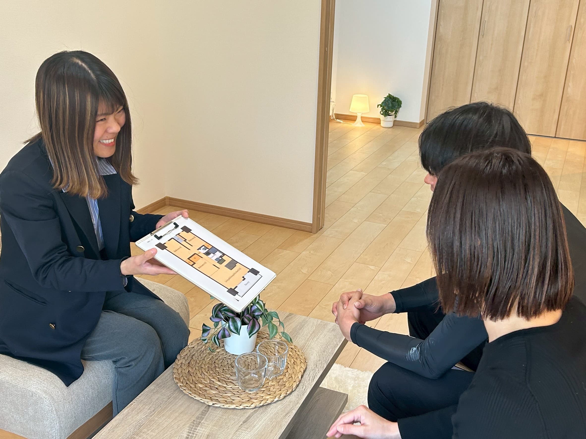 お客様との相談風景